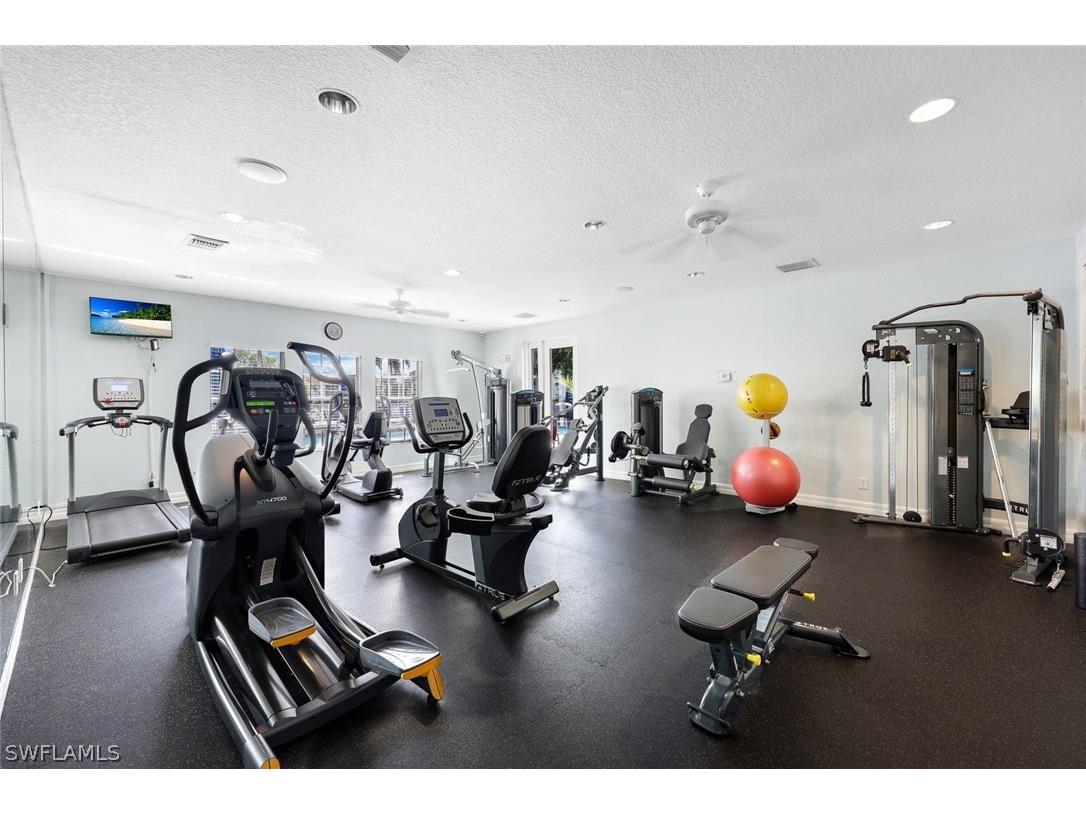 4645 Saint Croix Lane #1335 Naples FL 34109 226010037 image3