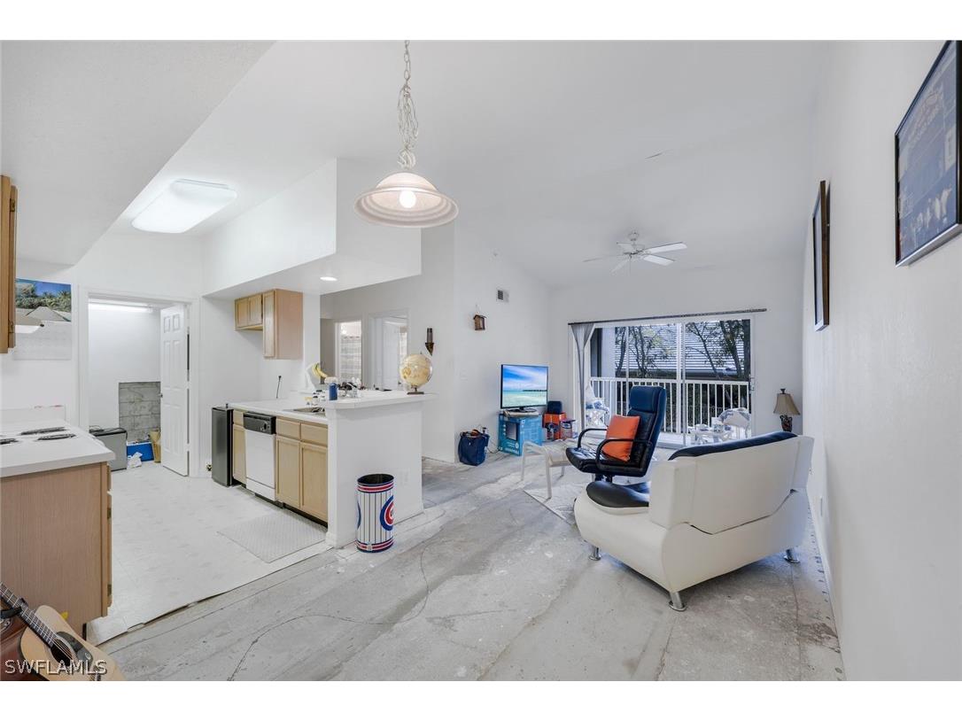 4645 Saint Croix Lane #1335 Naples FL 34109 226010037 image9