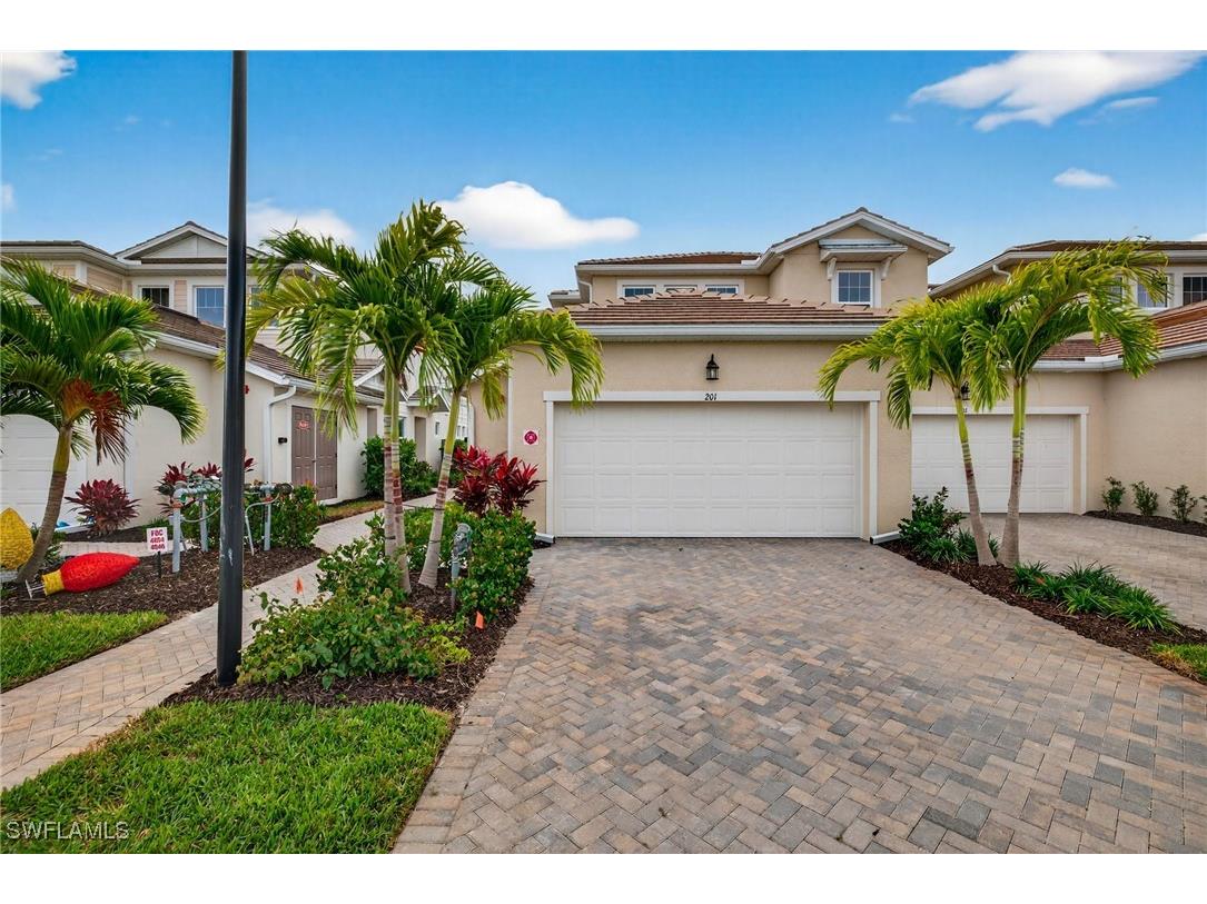 4646 Arboretum Circle #201 Naples FL 34112 226001672 image1
