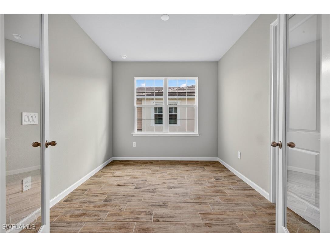 4646 Arboretum Circle #201 Naples FL 34112 226001672 image3