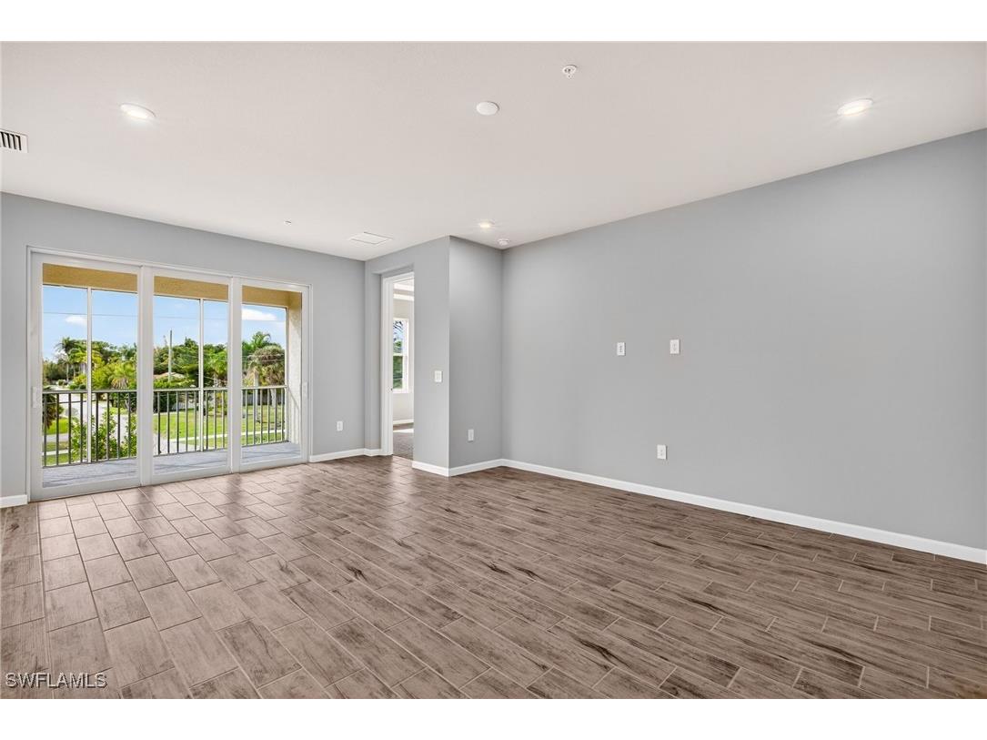 4646 Arboretum Circle #201 Naples FL 34112 226001672 image5