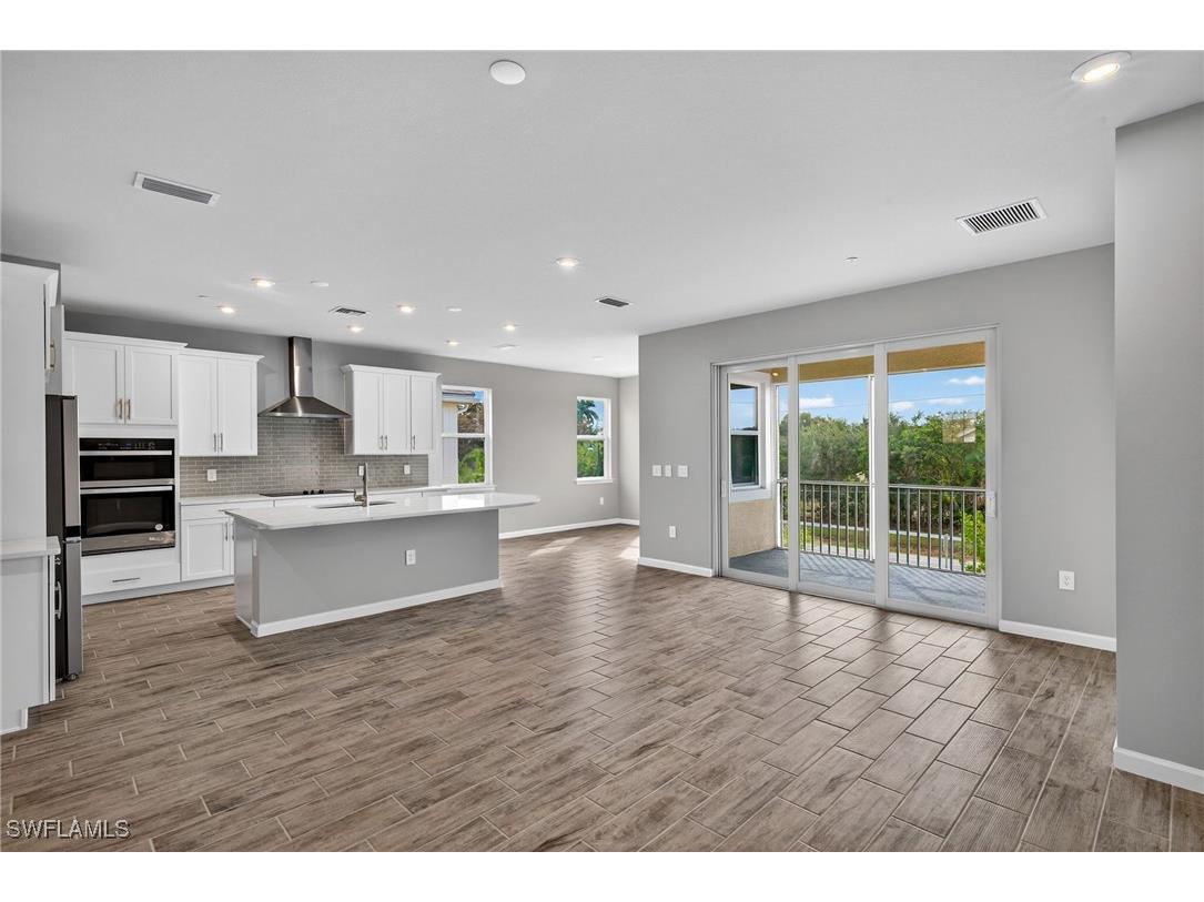 4646 Arboretum Circle #201 Naples FL 34112 226001672 image6