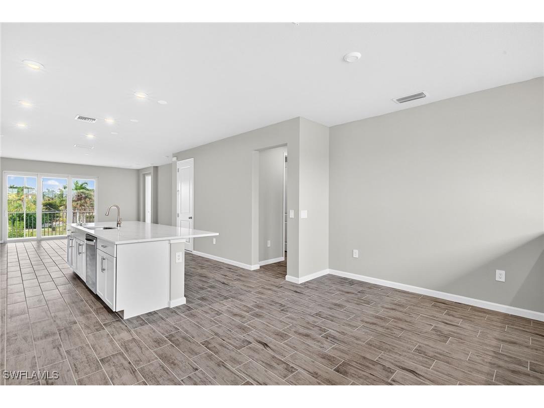 4646 Arboretum Circle #202 Naples FL 34112 226001415 image2