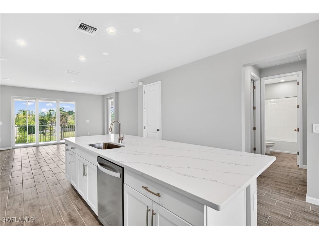 4646 Arboretum Circle #202 Naples FL 34112 226001415 image5