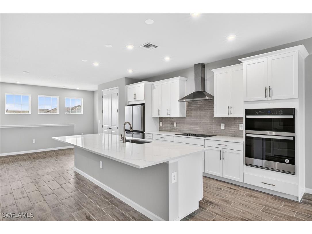 4646 Arboretum Circle #202 Naples FL 34112 226001415 image8