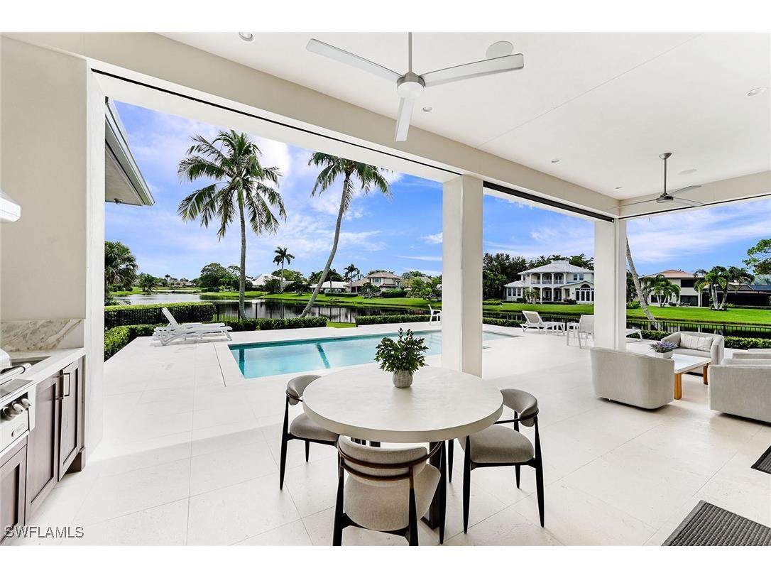 4646 Crayton Road Naples FL 34103 225069901 image1