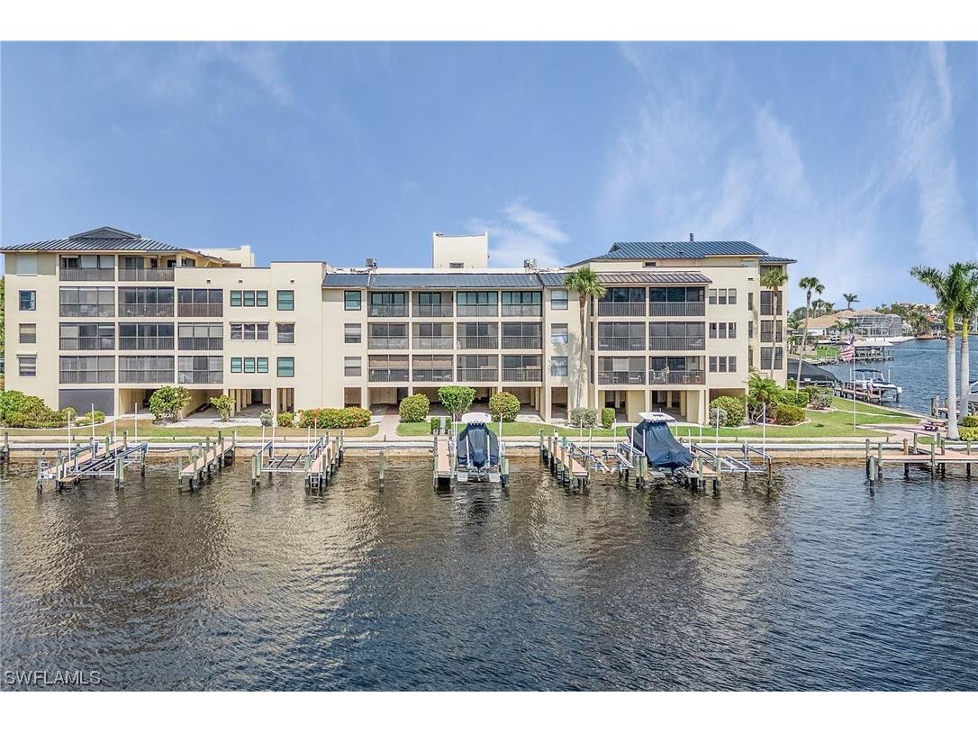 4647 SE 17th Place #205 Cape Coral FL 33904 223018551 image1