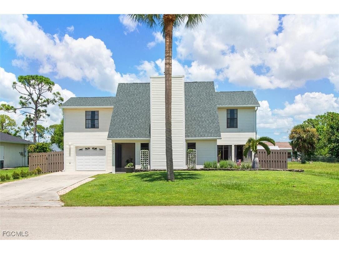 4648 Sierra Lane Bonita Springs FL 34134 2025006748 image1