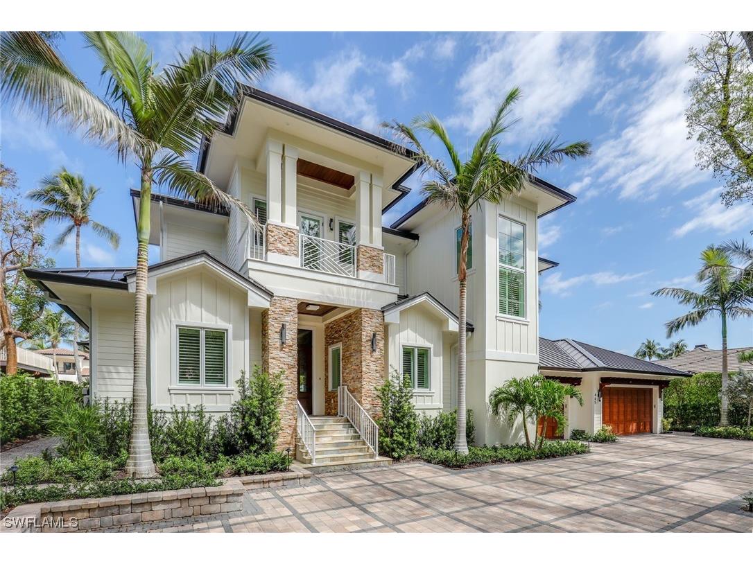 465 18th Avenue S Naples FL 34102 223092150 image1