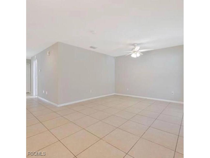 465-467 Lillon Avenue S Lehigh Acres FL 33974 2025011964 image8