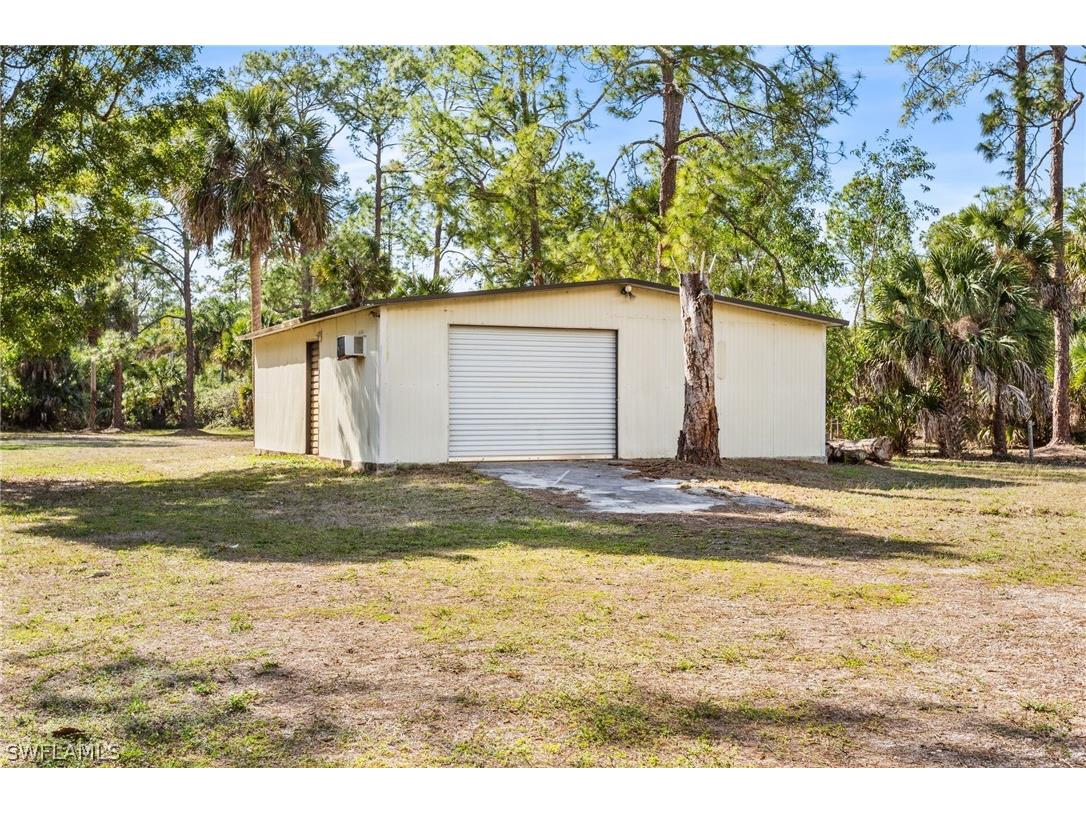 465 5th Street SW Naples FL 34117 226011290 image3