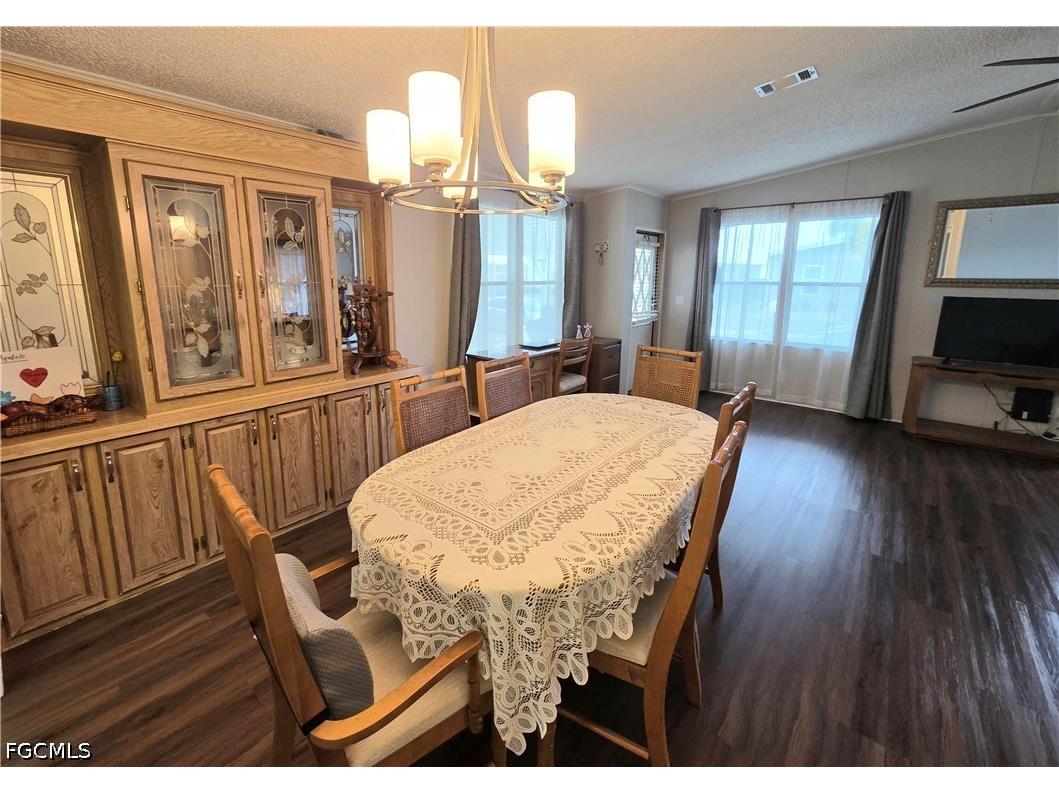 465 Dawn Drive North Fort Myers FL 33903 2026021698 image10