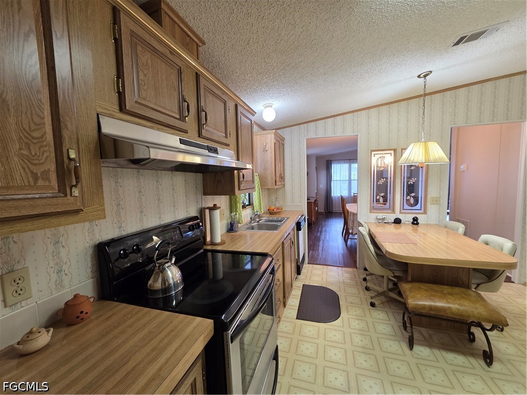 465 Dawn Drive North Fort Myers FL 33903 2026021698 image12