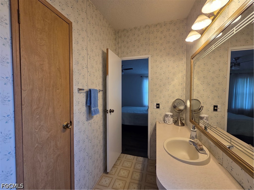465 Dawn Drive North Fort Myers FL 33903 2026021698 image18