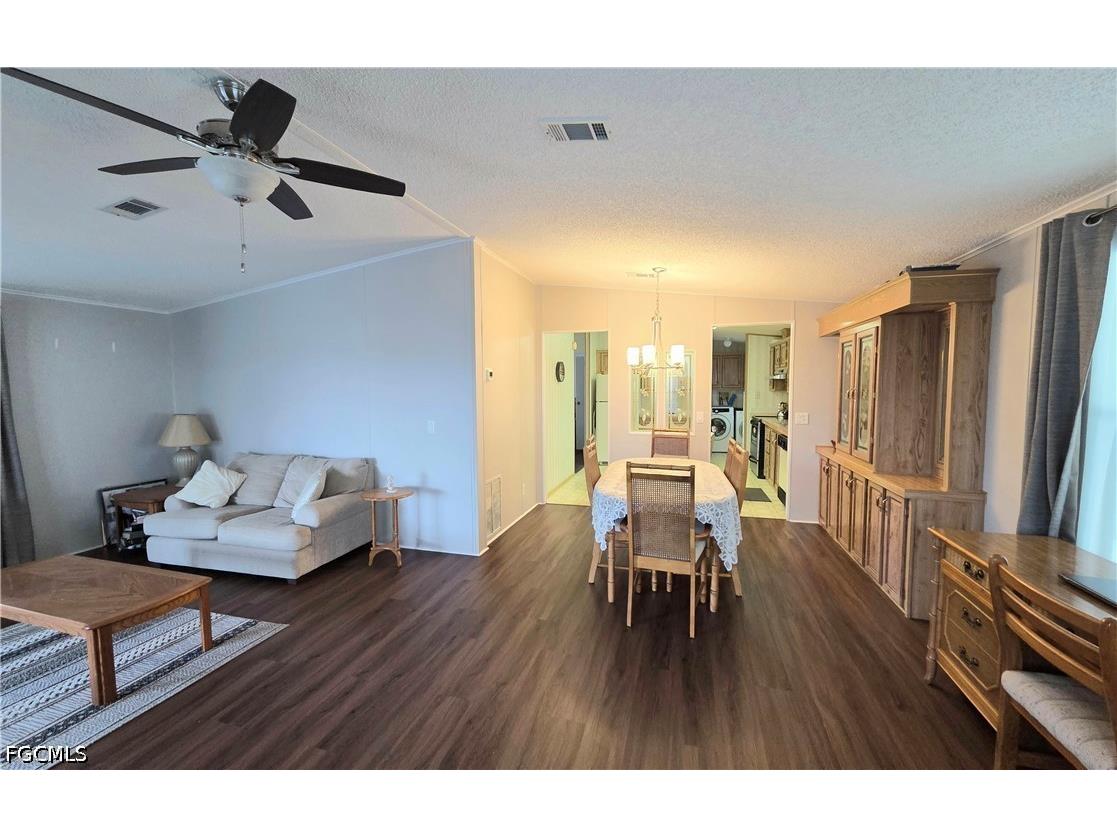 465 Dawn Drive North Fort Myers FL 33903 2026021698 image4