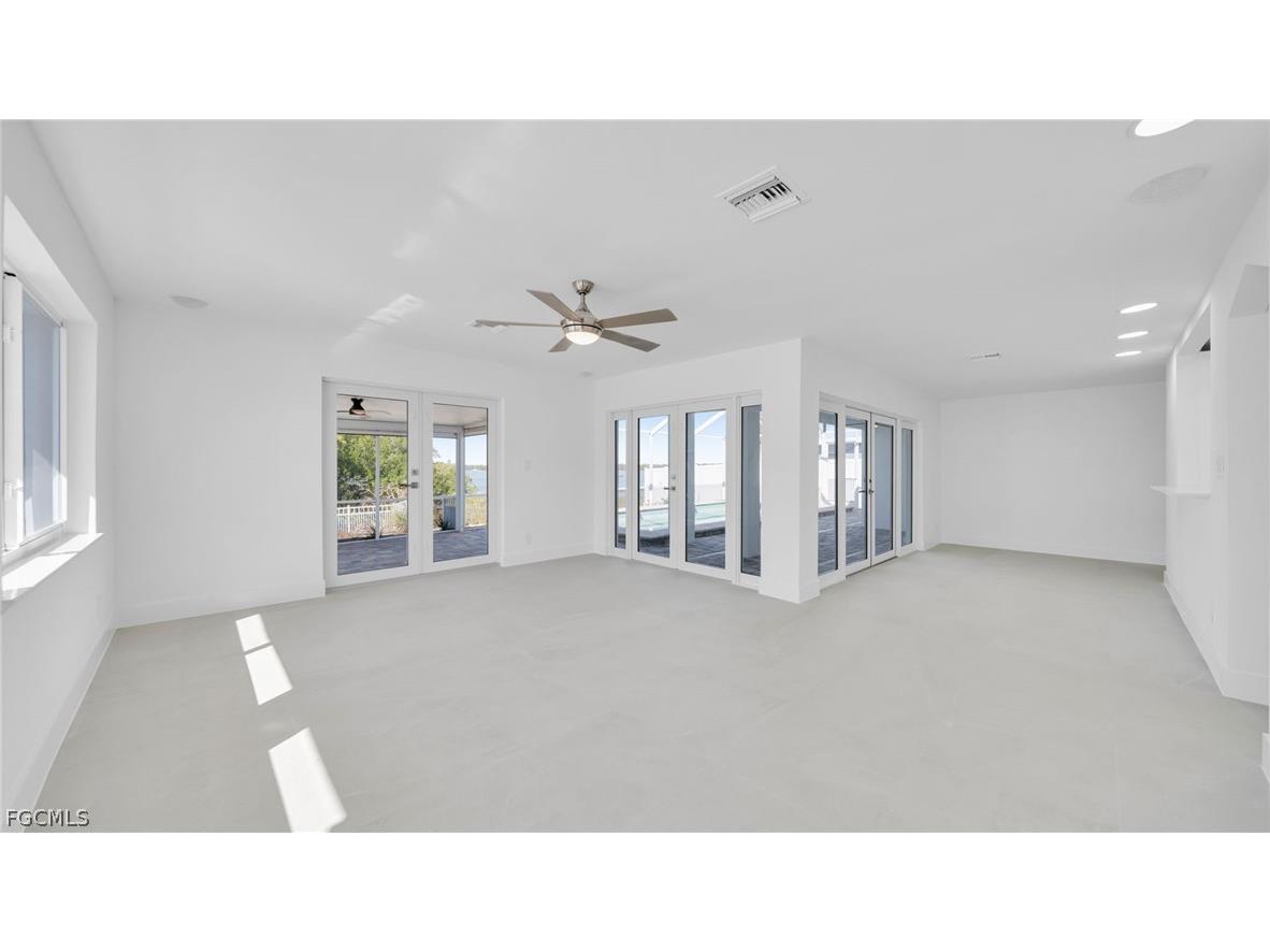 465 Donora Boulevard Fort Myers Beach FL 33931 2026007190 image12