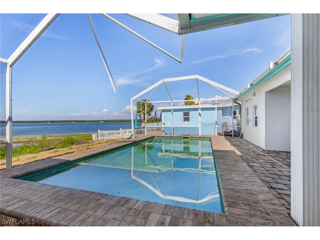 465 Donora Boulevard Fort Myers Beach FL 33931 223010943 image1