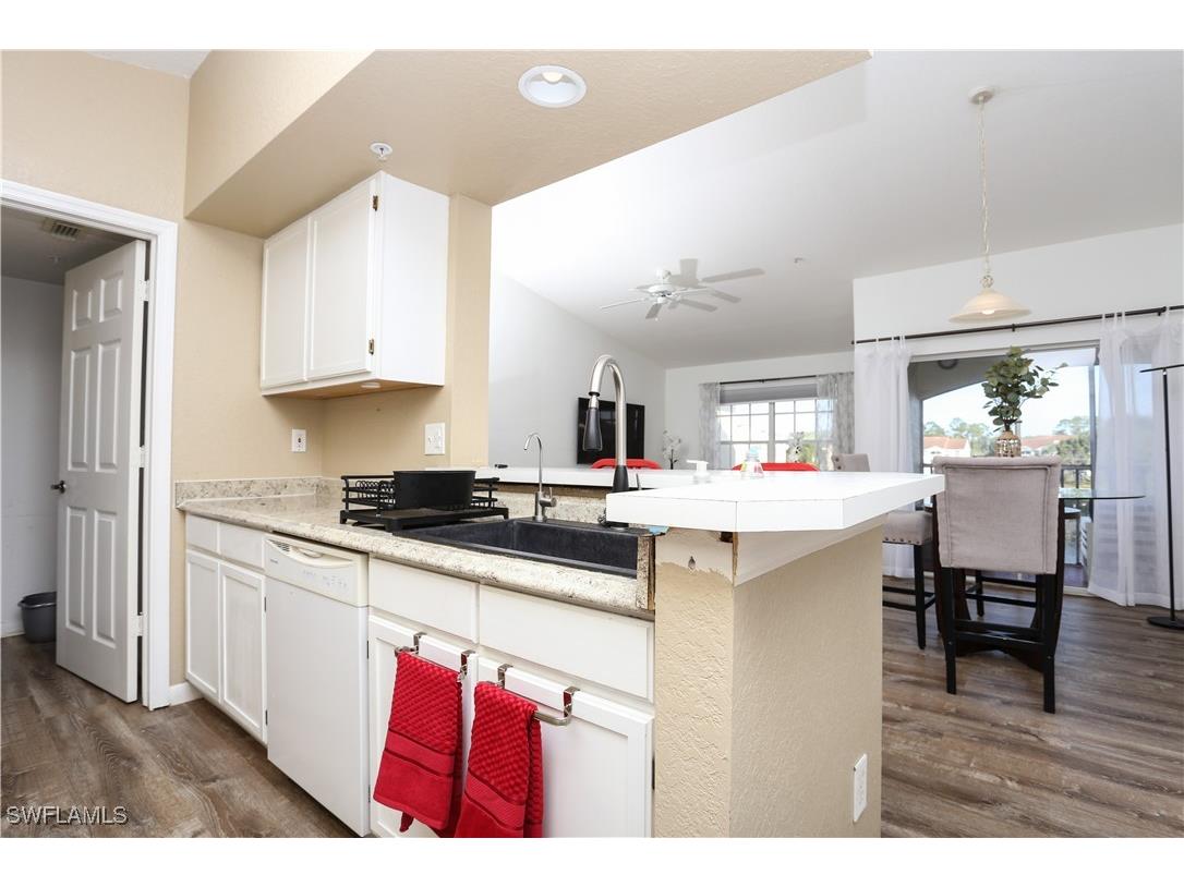 4650 Saint Croix Lane #731 Naples FL 34109 225082287 image9