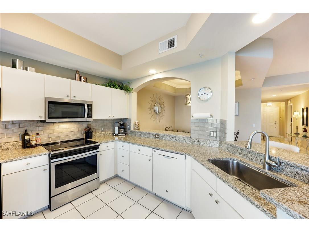 4650 Turnberry Lake Drive #102 Estero FL 33928 225081752 image10