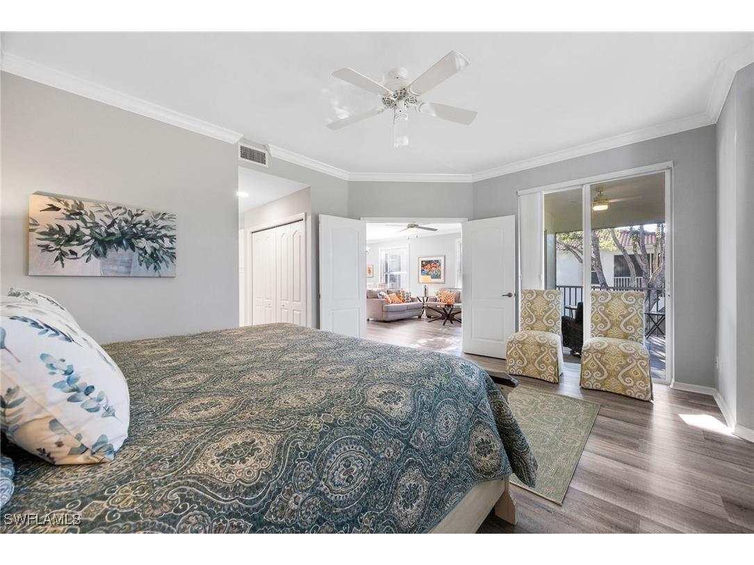 4650 Yacht Harbor Drive #121 Naples FL 34112 225075980 image22