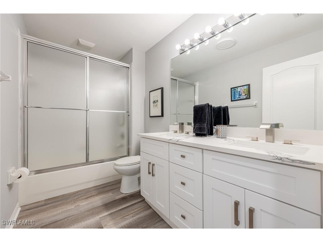 4650 Yacht Harbor Drive #121 Naples FL 34112 225075980 image27