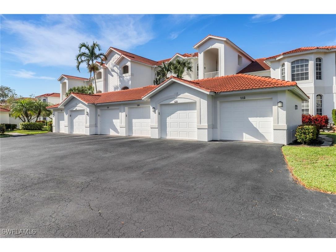 4650 Yacht Harbor Drive #125 Naples FL 34112 225037921 image1