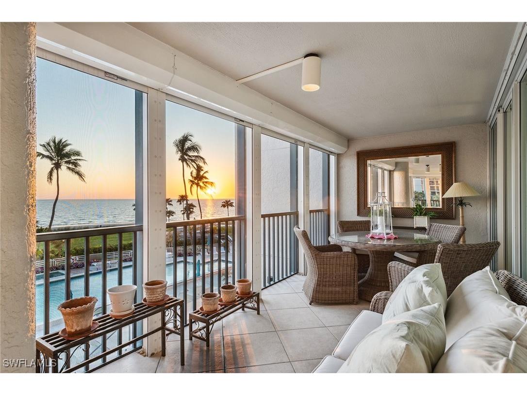 4651 Gulf Shore Boulevard N #101 Naples FL 34103 226005992 image25