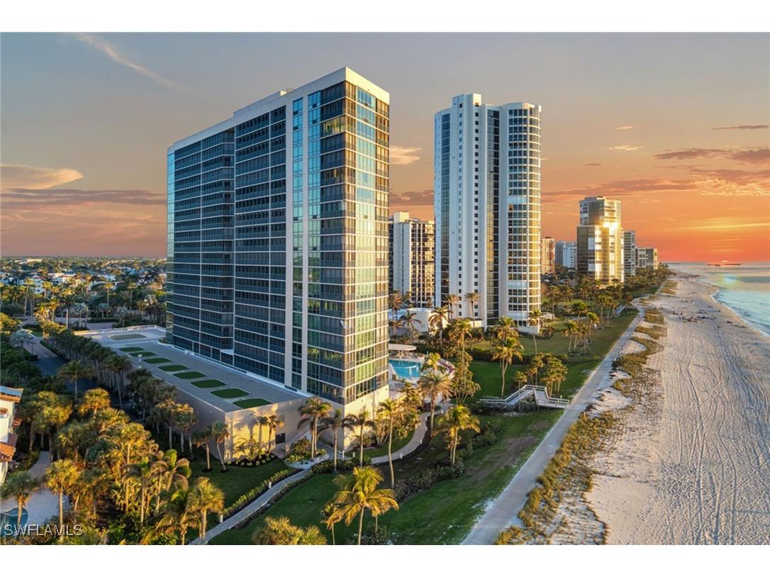 4651 Gulf Shore Boulevard N #101 Naples FL 34103 226005992 image3