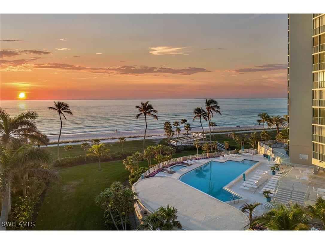 4651 Gulf Shore Boulevard N #101 Naples FL 34103 226005992 image30