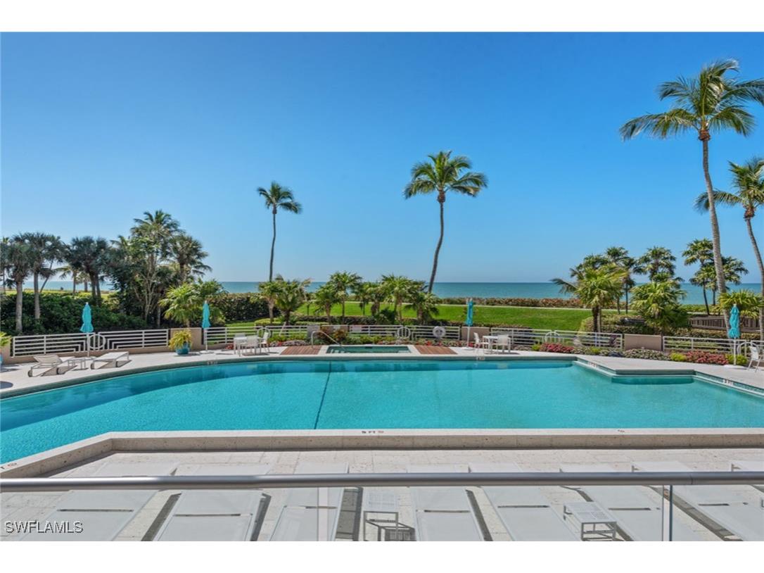 4651 Gulf Shore Boulevard N #101 Naples FL 34103 226005992 image31