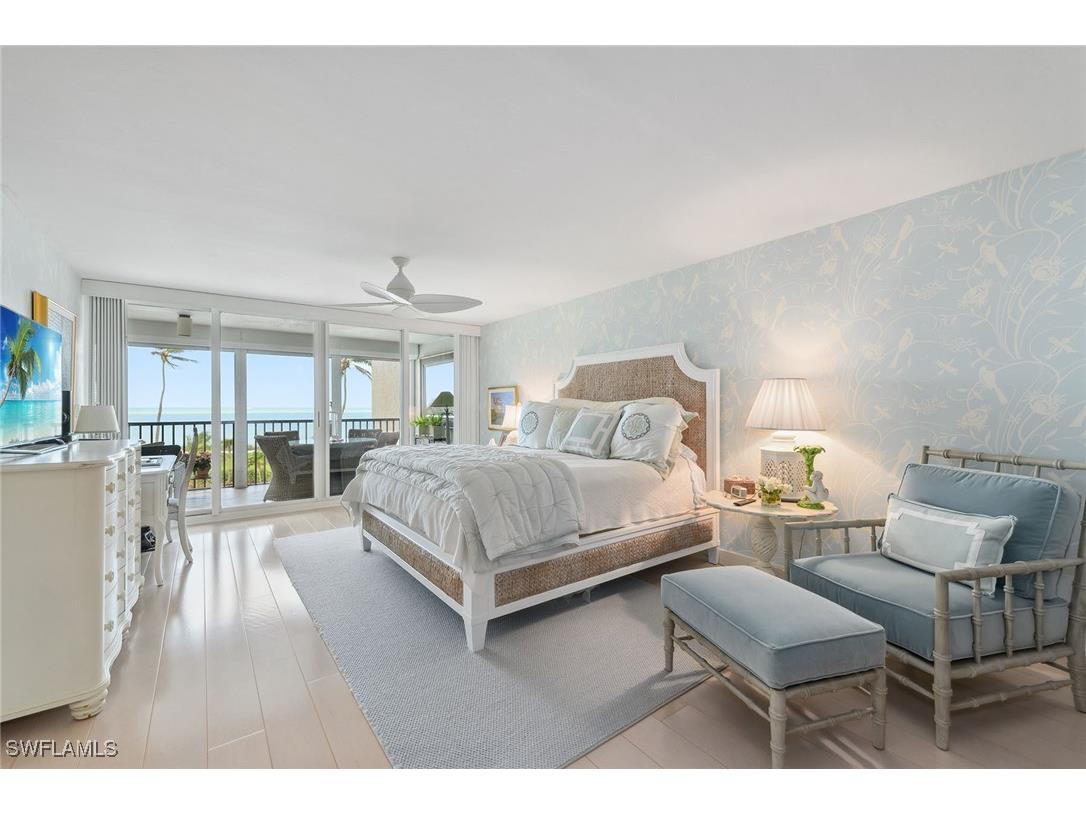 4651 Gulf Shore Boulevard N #101 Naples FL 34103 226005992 image4