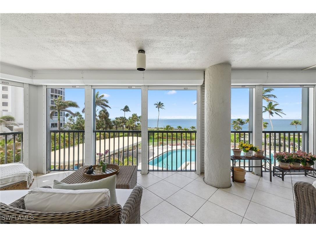 4651 Gulf Shore Boulevard N #101 Naples FL 34103 226005992 image5