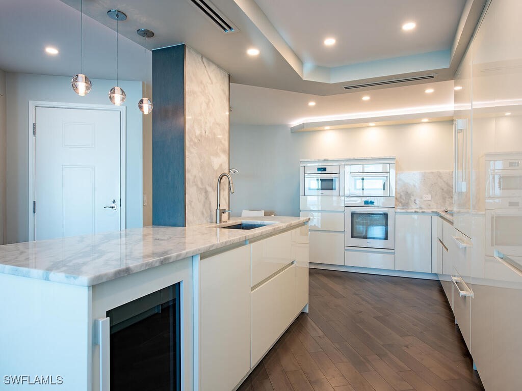 4651 Gulf Shore Boulevard N #1102 Naples FL 34103 225082747 image5