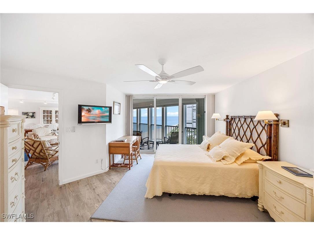 4651 Gulf Shore Boulevard N #1106 Naples FL 34103 225068394 image24