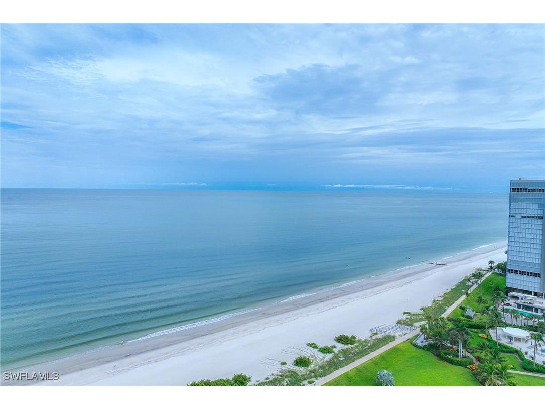 4651 Gulf Shore Boulevard N #1106 Naples FL 34103 225068394 image35