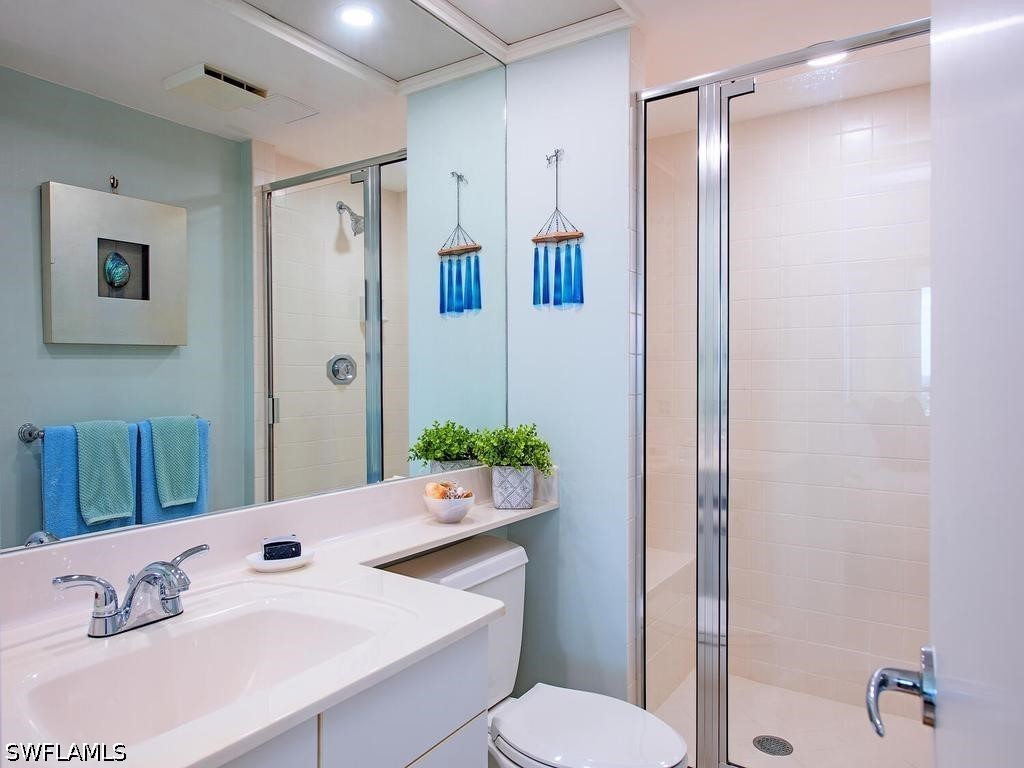 4651 Gulf Shore Boulevard N #1707 Naples FL 34103 226007182 image17