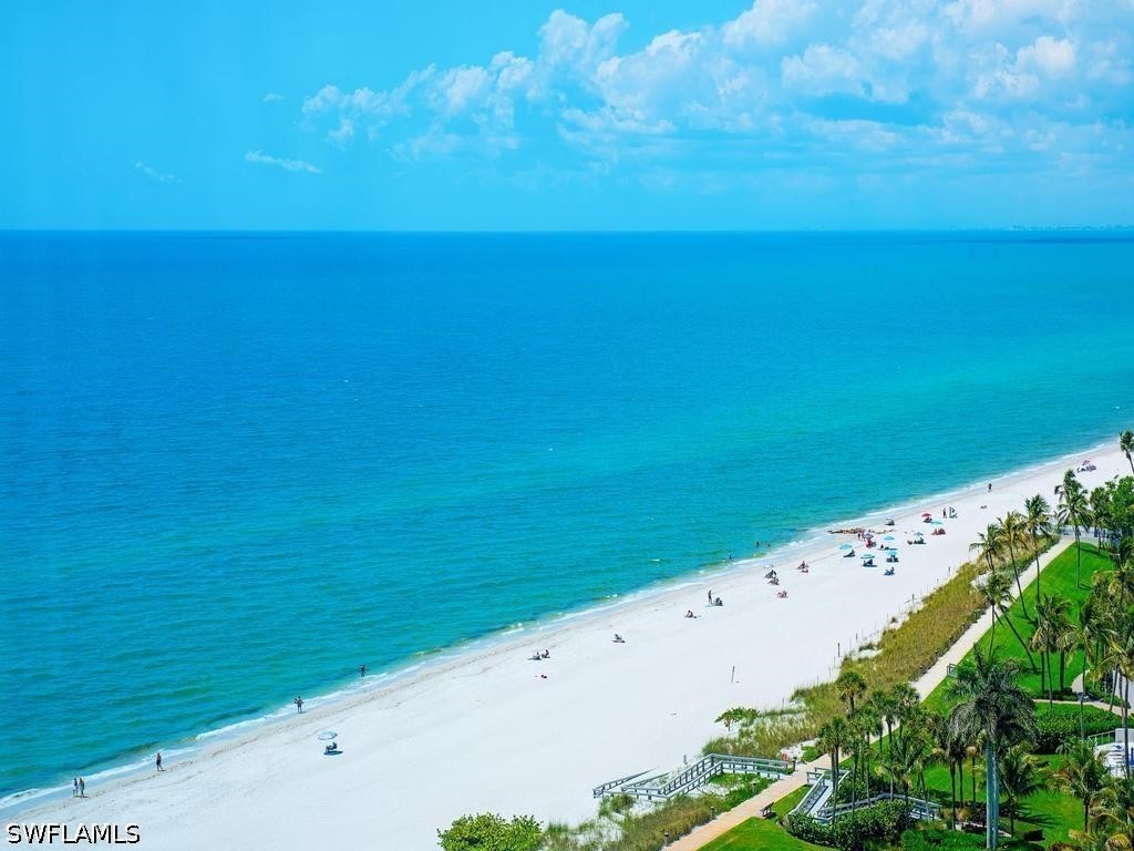 4651 Gulf Shore Boulevard N #1707 Naples FL 34103 226007182 image3
