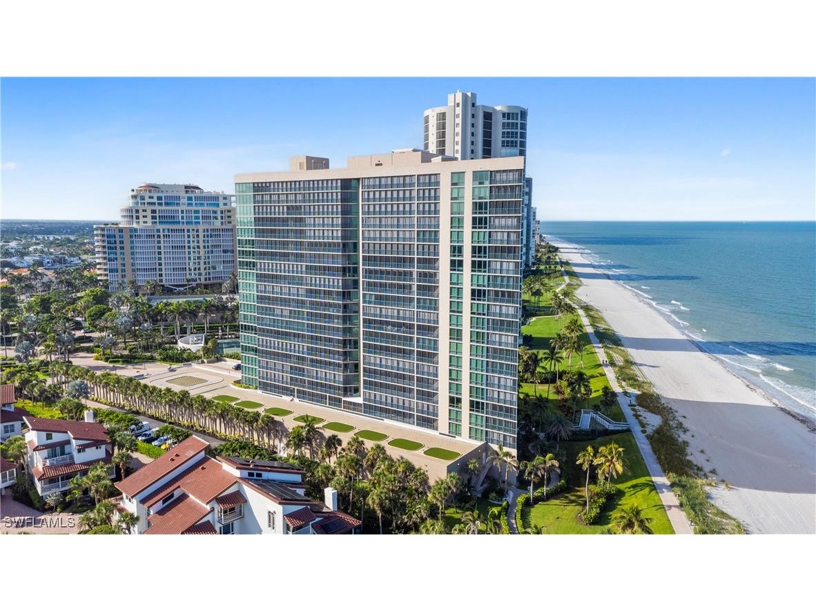 4651 Gulf Shore Boulevard N #1805 Naples FL 34103 225072637 image1