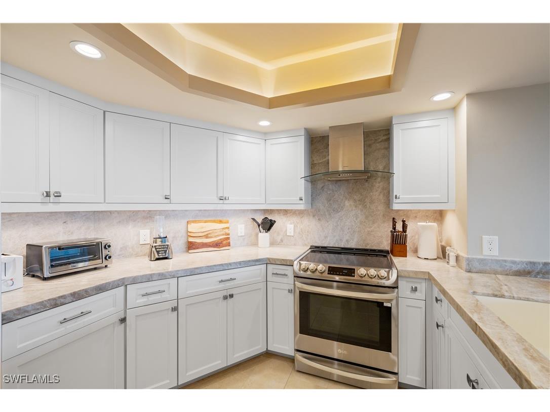 4651 Gulf Shore Boulevard N #1805 Naples FL 34103 225072637 image11