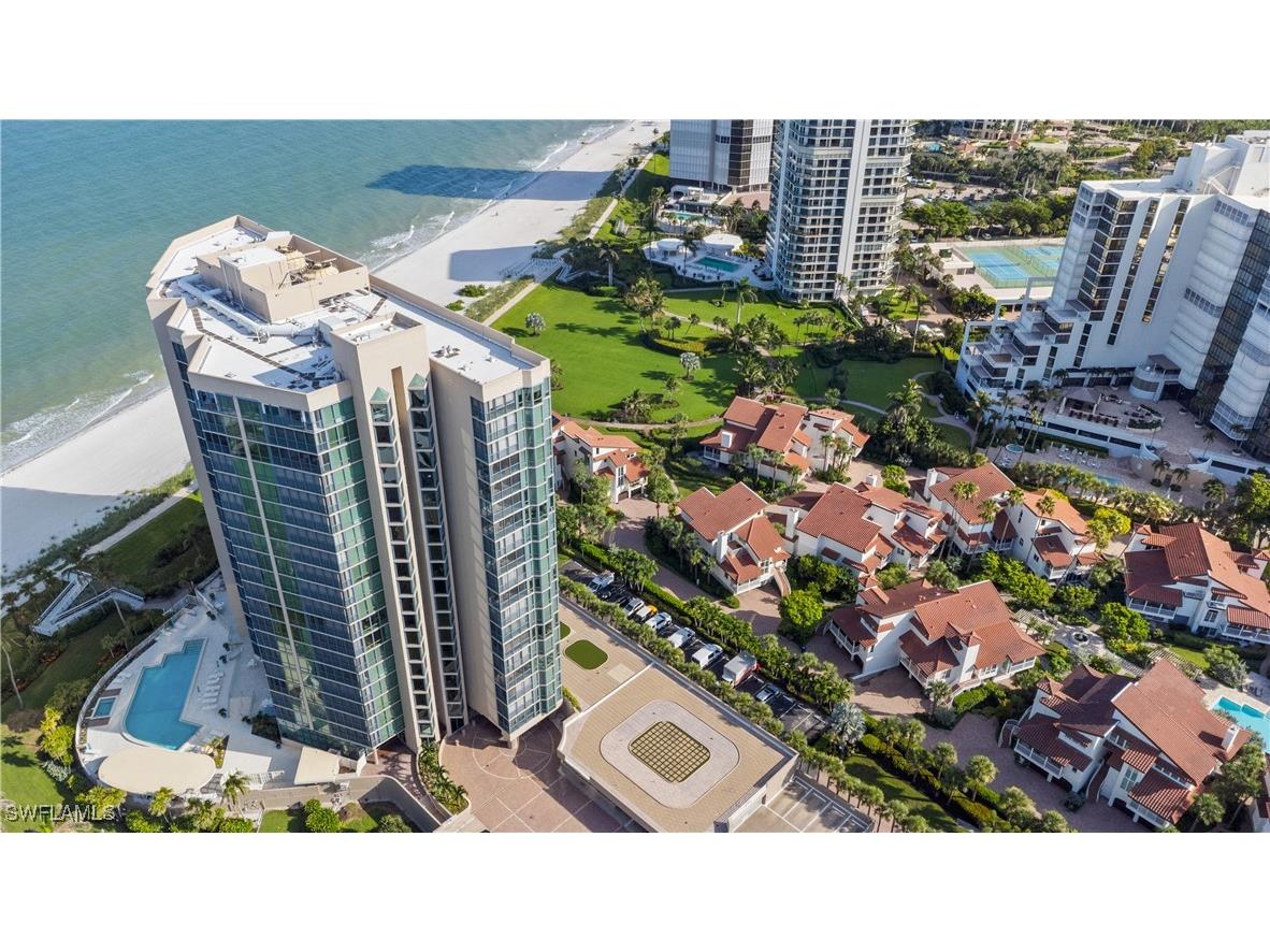 4651 Gulf Shore Boulevard N #1805 Naples FL 34103 225072637 image40