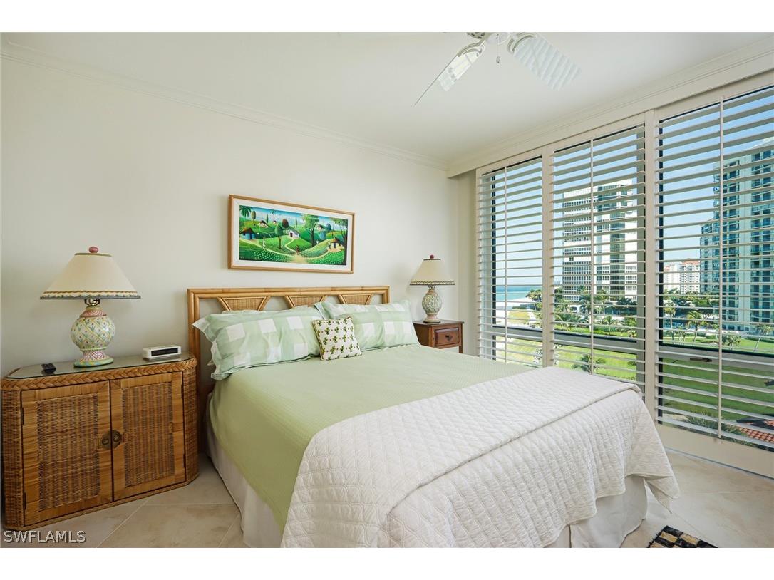 4651 Gulf Shore Boulevard N #504 Naples FL 34103 226006636 image18