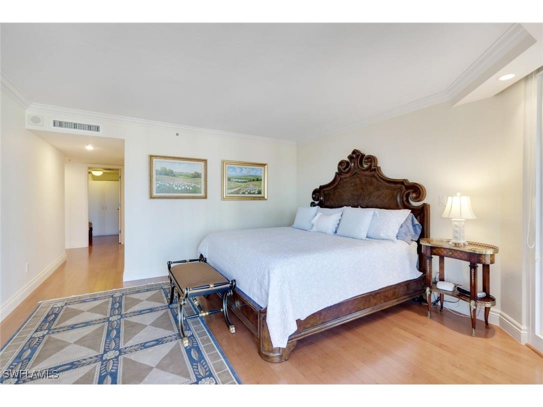 4651 Gulf Shore Boulevard N #607 Naples FL 34103 225013125 image16