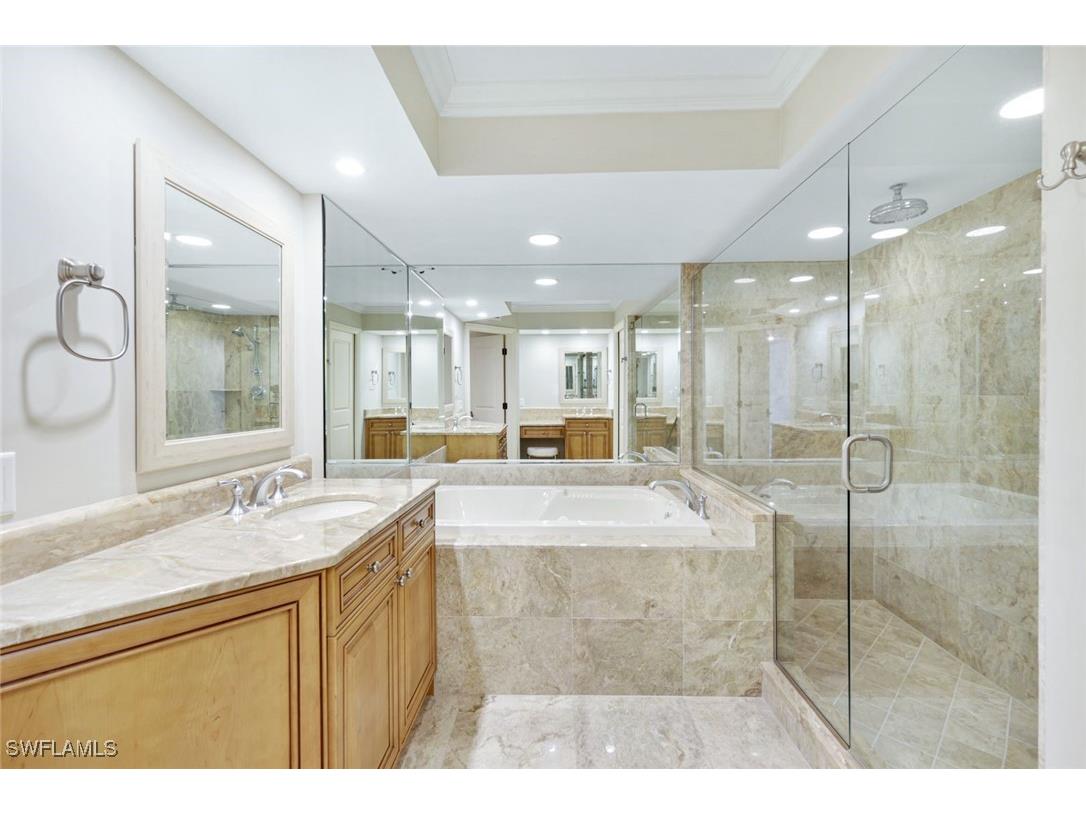 4651 Gulf Shore Boulevard N #607 Naples FL 34103 225013125 image19