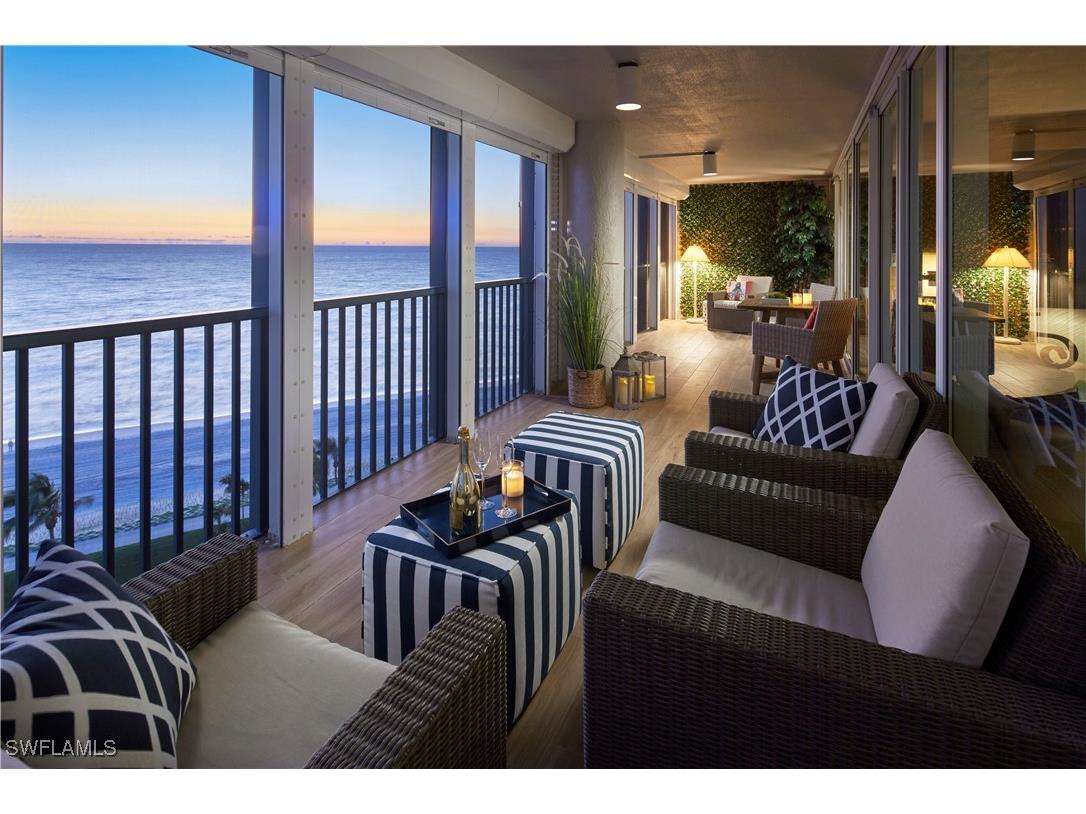 4651 Gulf Shore Boulevard N #901 Naples FL 34103 225082988 image1