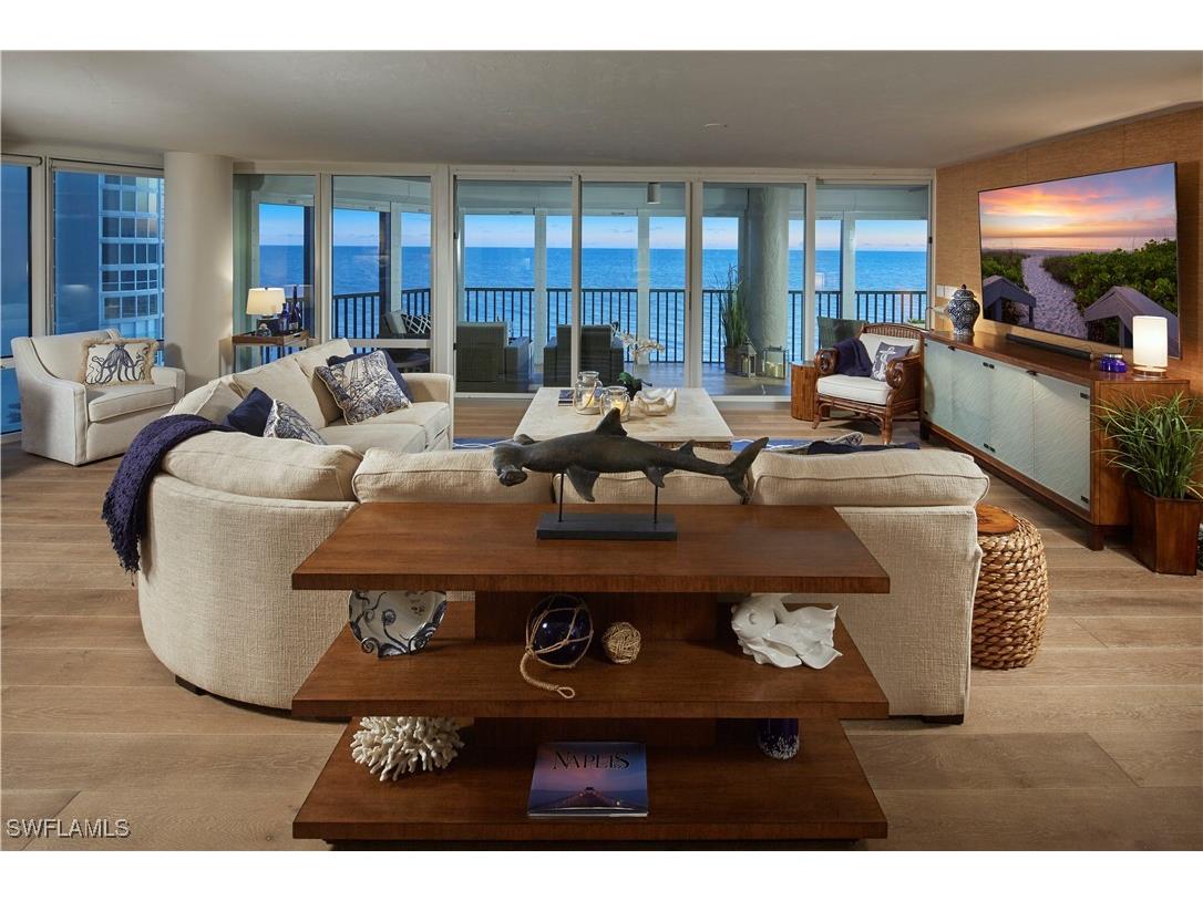 4651 Gulf Shore Boulevard N #901 Naples FL 34103 225082988 image2