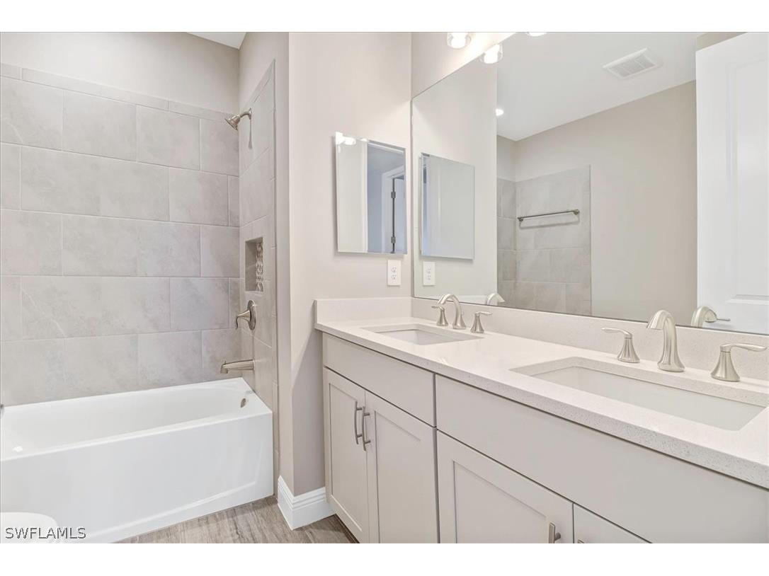4652 Centaurus Circle Naples FL 34120 226010618 image24