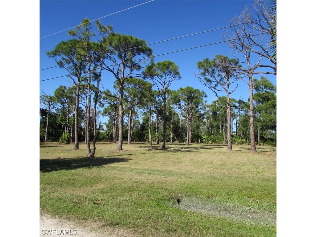 4652 Courtney Road Saint James City FL 33956 223093355 image1