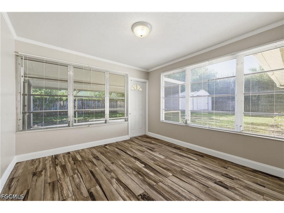 4652 Siesta Circle Fort Myers FL 33901 2026007977 image22