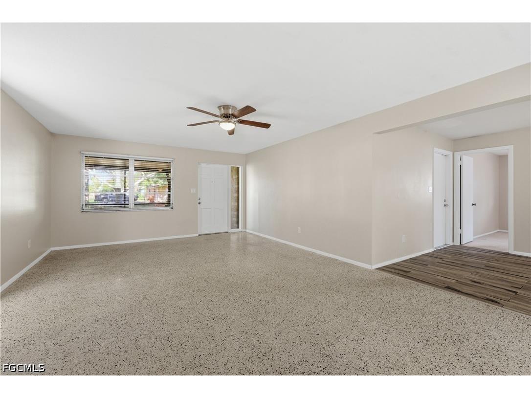 4652 Siesta Circle Fort Myers FL 33901 2026007977 image5