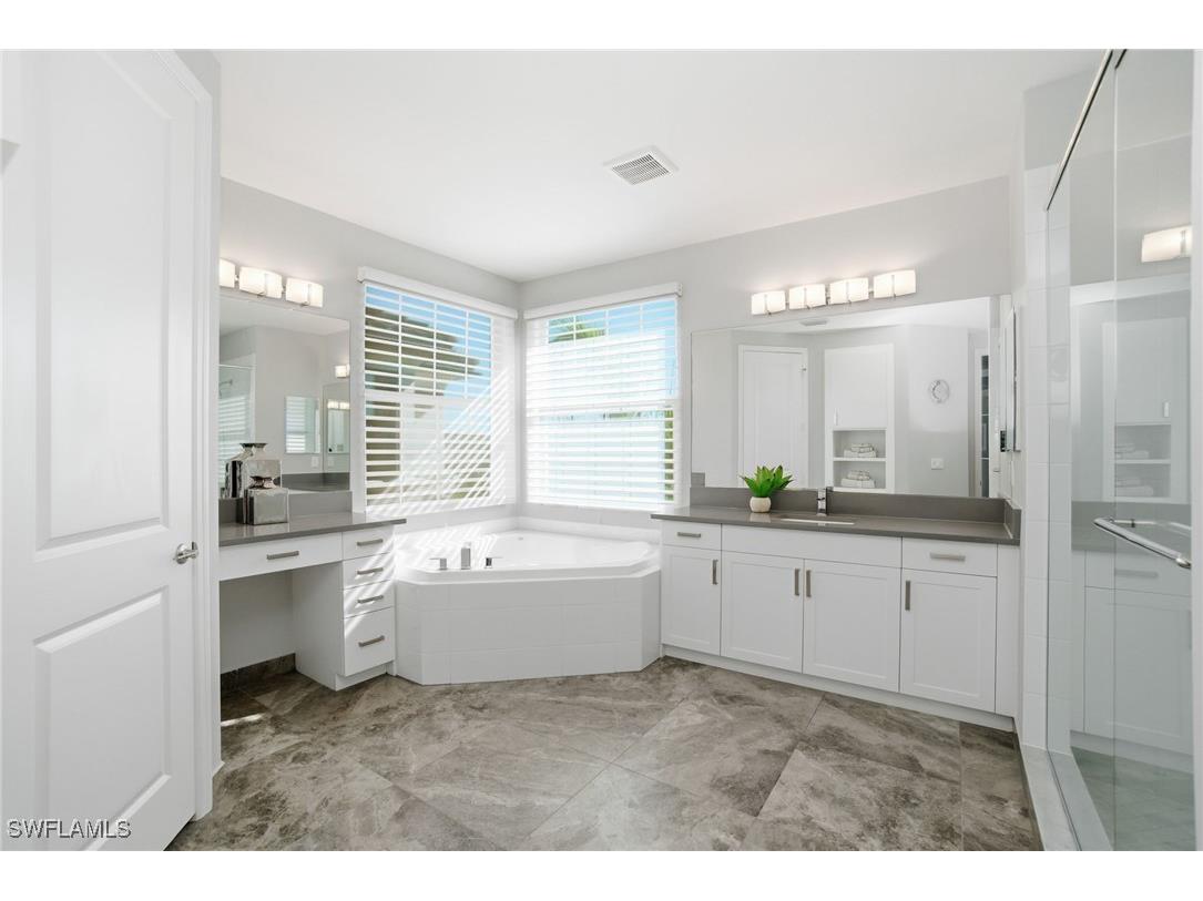 4654 Kensington Circle Naples FL 34119 225084053 image14